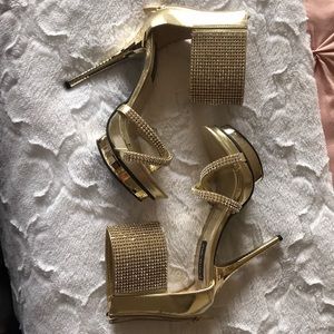 Tony Bowls Gold Heels